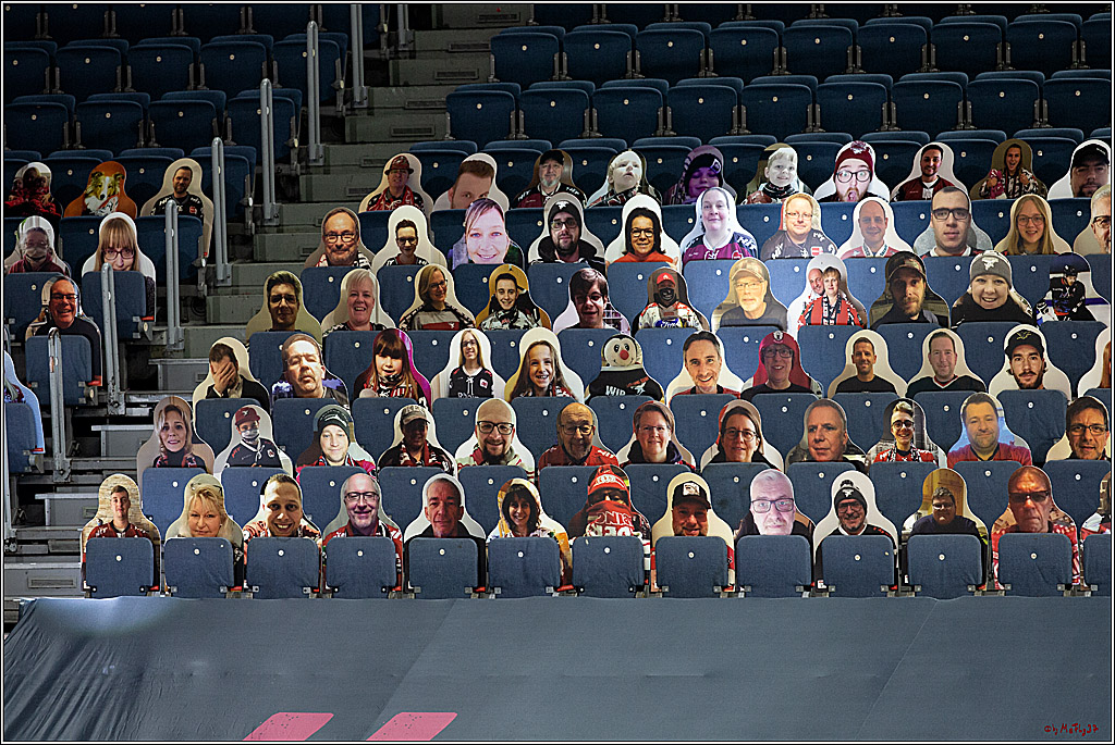 PENNY DEL;  Koelner Haie - Fischtown Pinguins Bremerhaven; Koeln, 12.02.2021